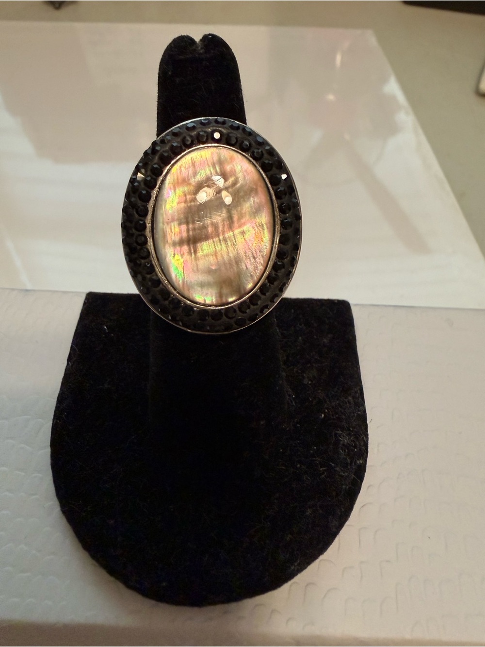 Vintage Art Deco Oval mother of pearl and Sterling cocktail ring